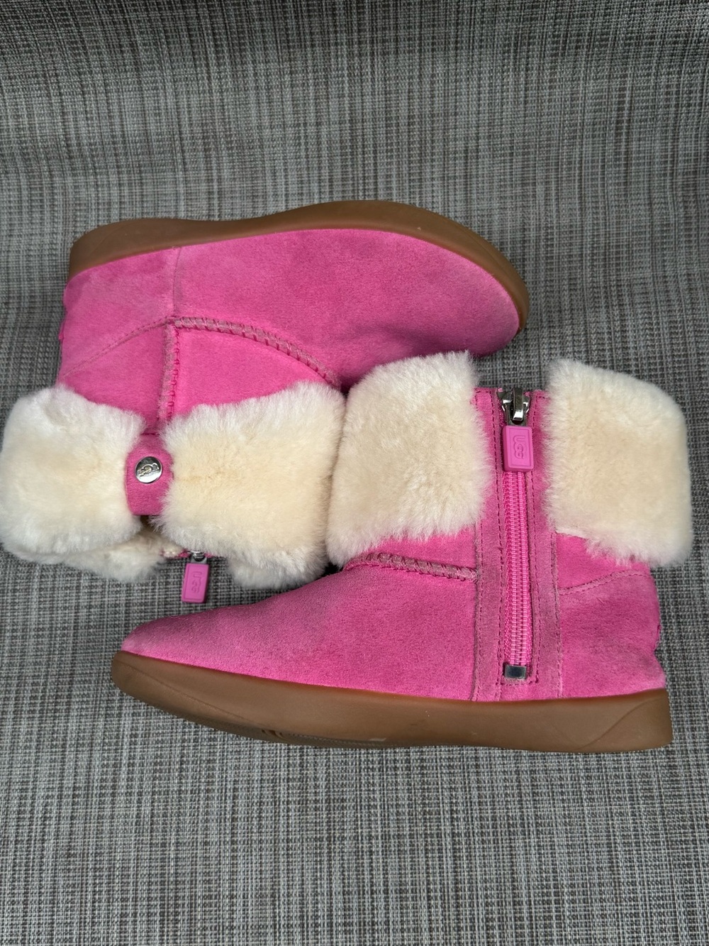 UGG Pink Suede Toddler Boots With Sheepskin Trim Size Toddler 11